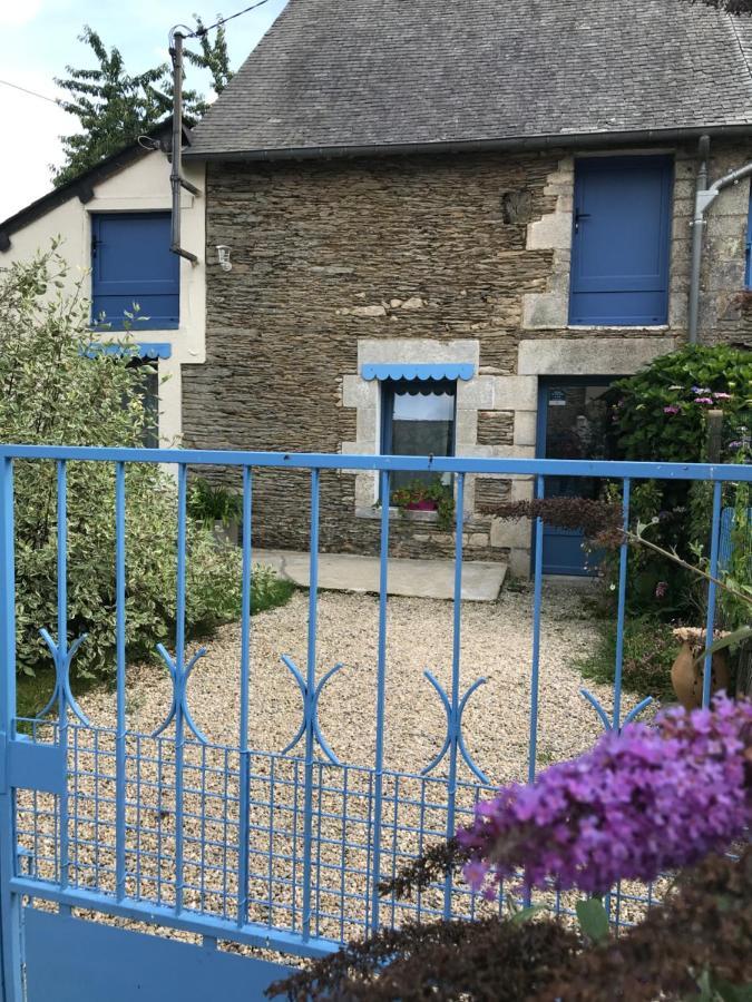 Le Gite De La Porte Bleue Guillac  Exterior foto